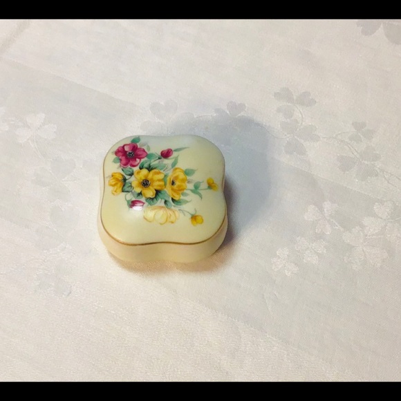 Trinket Box Vintage - Picture 2 of 4